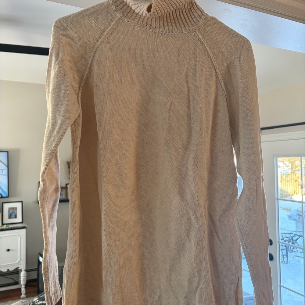 Cream Turtleneck Sweater JEANNE PIERRE women’s L  great preowned condition